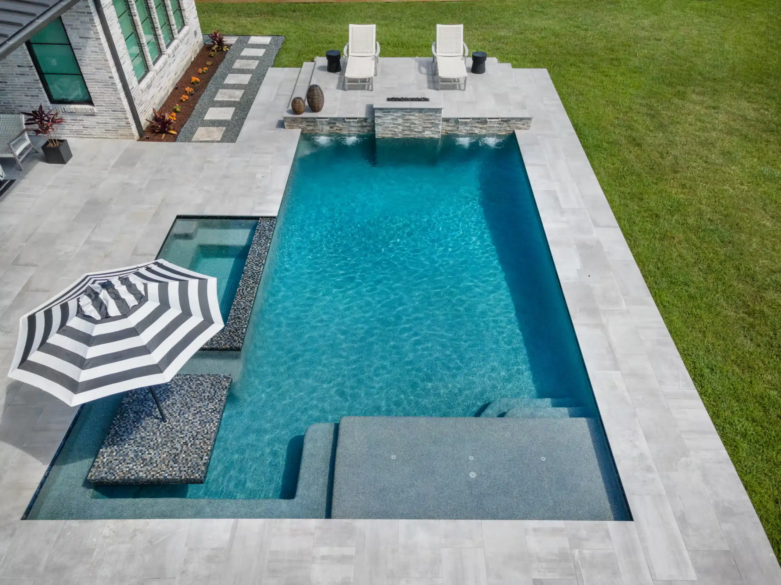 Custom Pool Design by Avree Custom Pool Builder
